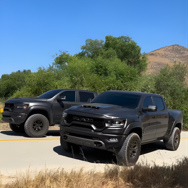 🚘 2 RAM 1500 TRX 2023 ou R$1.850.000,00 no PIX 💰